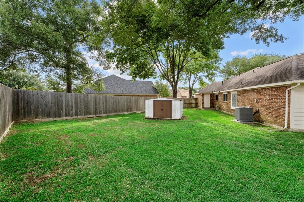 2719 Holly Walk Lane, Spring, Texas image 30