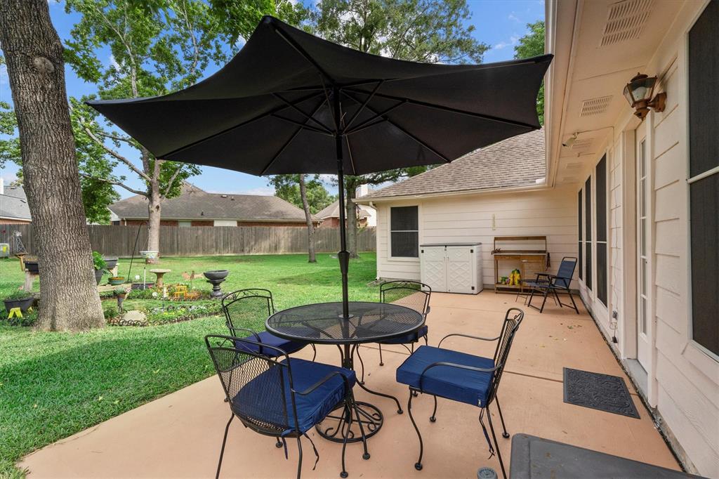 2719 Holly Walk Lane, Spring, Texas image 25
