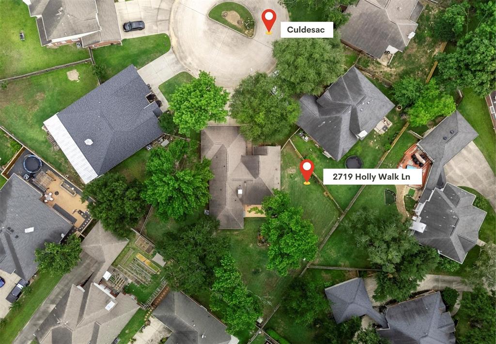2719 Holly Walk Lane, Spring, Texas image 2