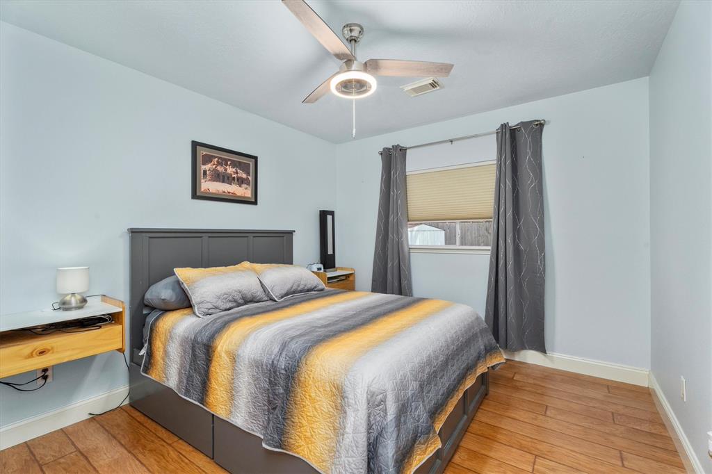2719 Holly Walk Lane, Spring, Texas image 22