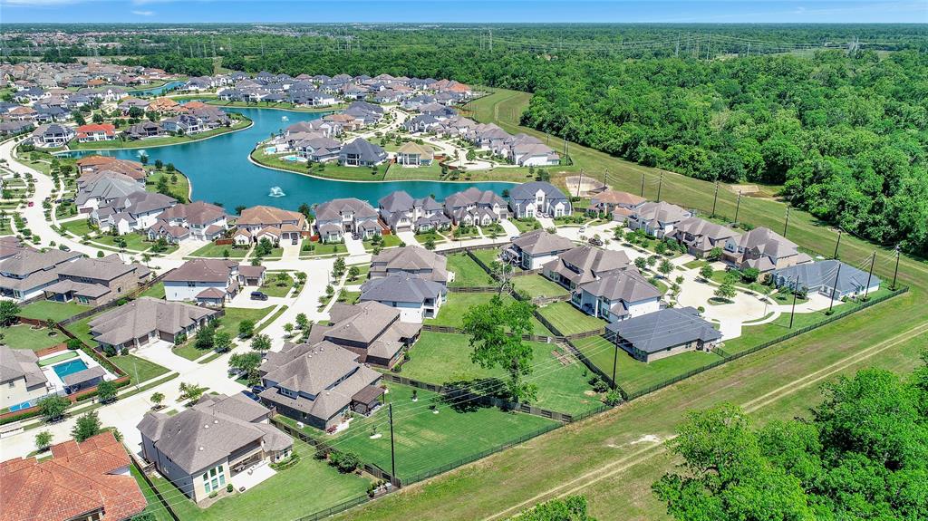 6614 Tarrion Bay Lane, Sugar Land, Texas image 40