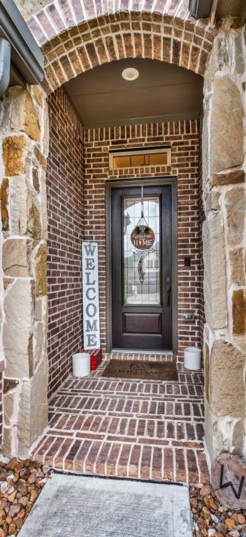 510 Blossom Cove Court, Pinehurst, Texas image 3