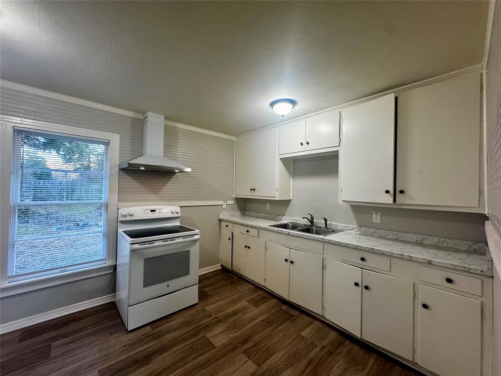 218 E Morris Street, Jasper, Texas image 5