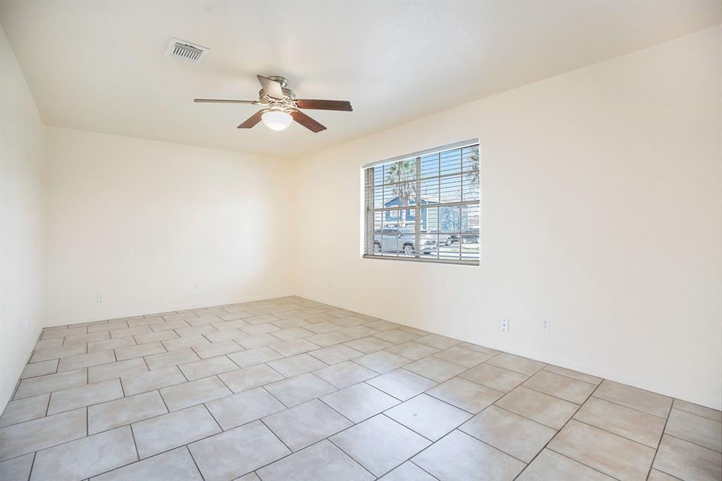 4814 Pine Street, Seabrook, Texas image 5