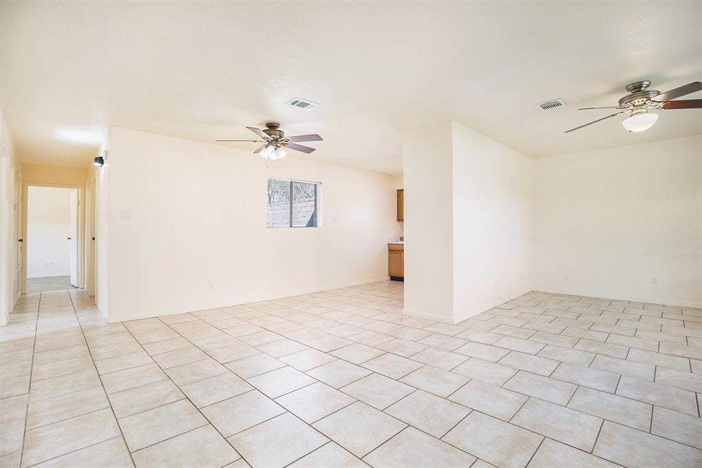 4814 Pine Street, Seabrook, Texas image 6