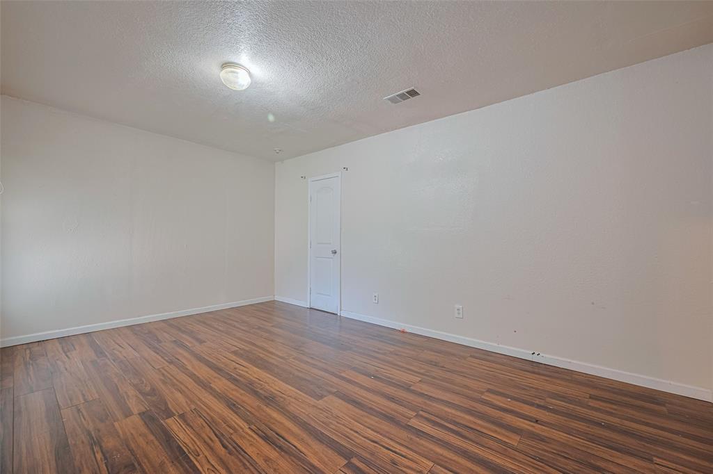 10407 Sagemeadow Lane, Houston, Texas image 8