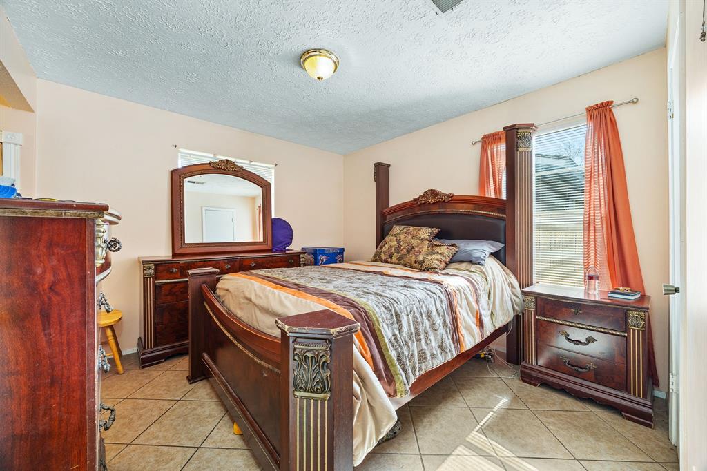 303 W Applegate Drive, Austin, Texas image 18