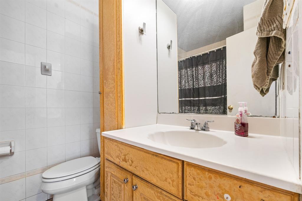 303 W Applegate Drive, Austin, Texas image 16