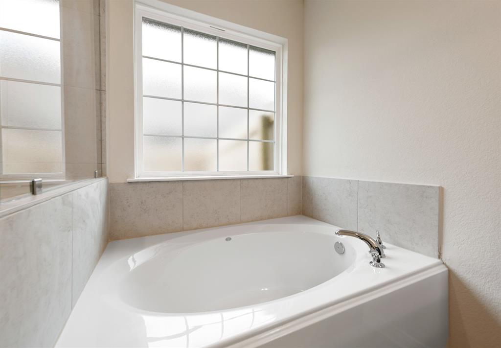 1410 Lake Ridge Drive, Brenham, Texas image 38