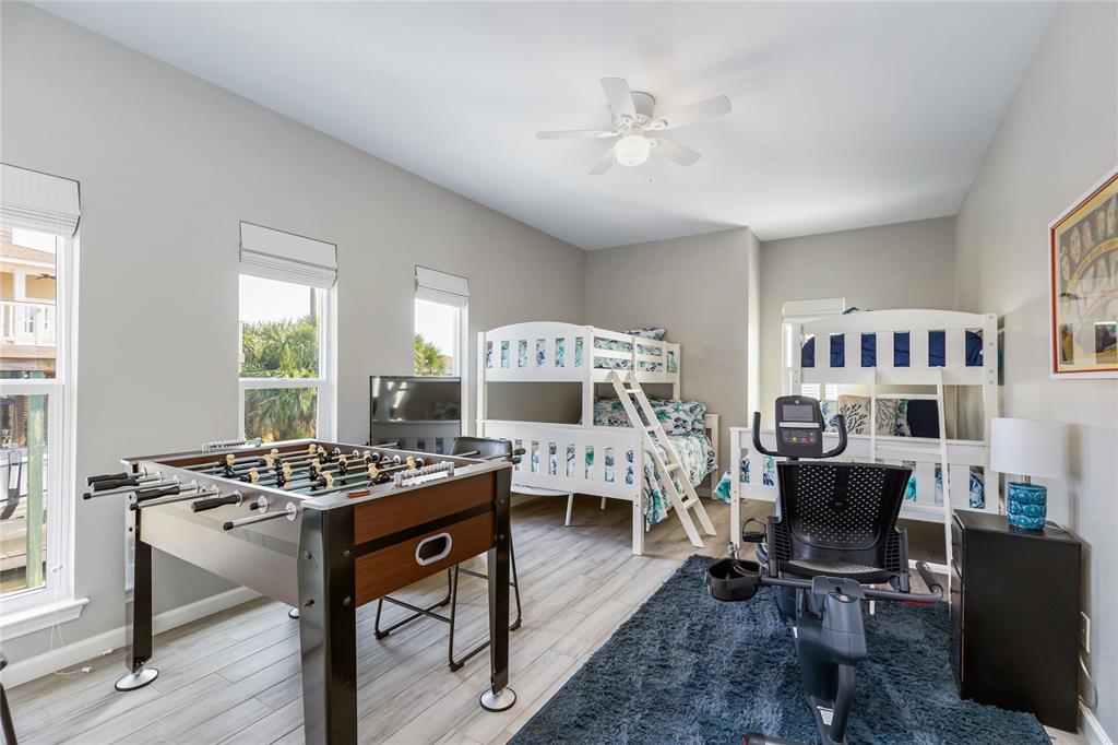 4231 Nueces Drive, Galveston, Texas image 33
