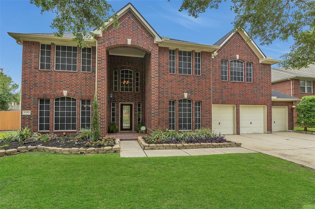 24910 Lodenstone Court, Katy, Texas image 2