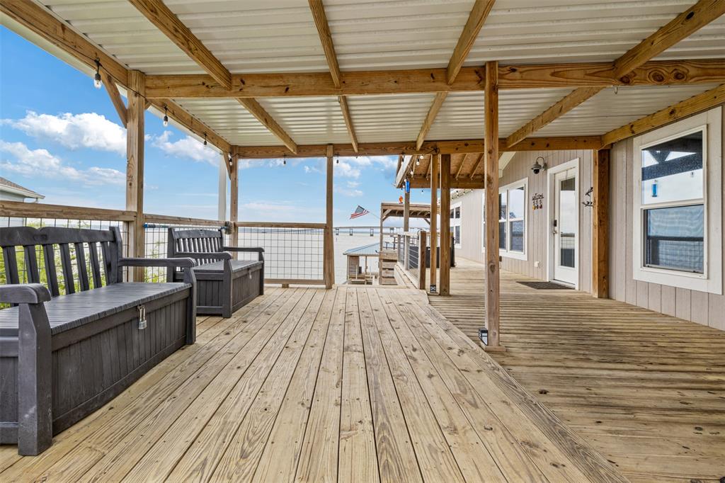 620 Lagoon Drive, Point Blank, Texas image 6