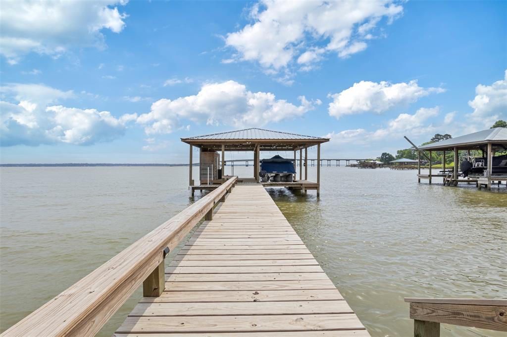 620 Lagoon Drive, Point Blank, Texas image 3
