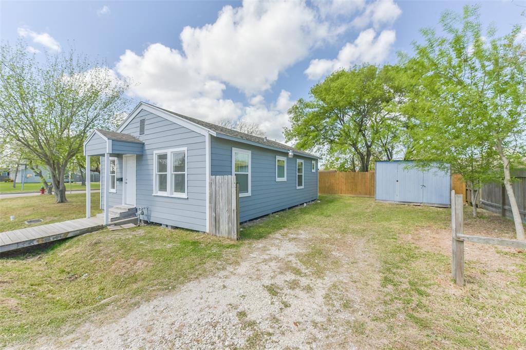 2430 5th Avenue, Texas City, Texas image 2