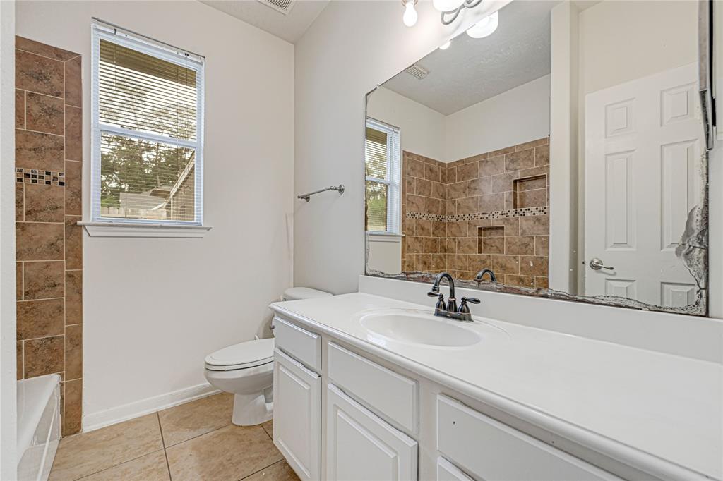 2414 Fern Lacy Court, Spring, Texas image 20