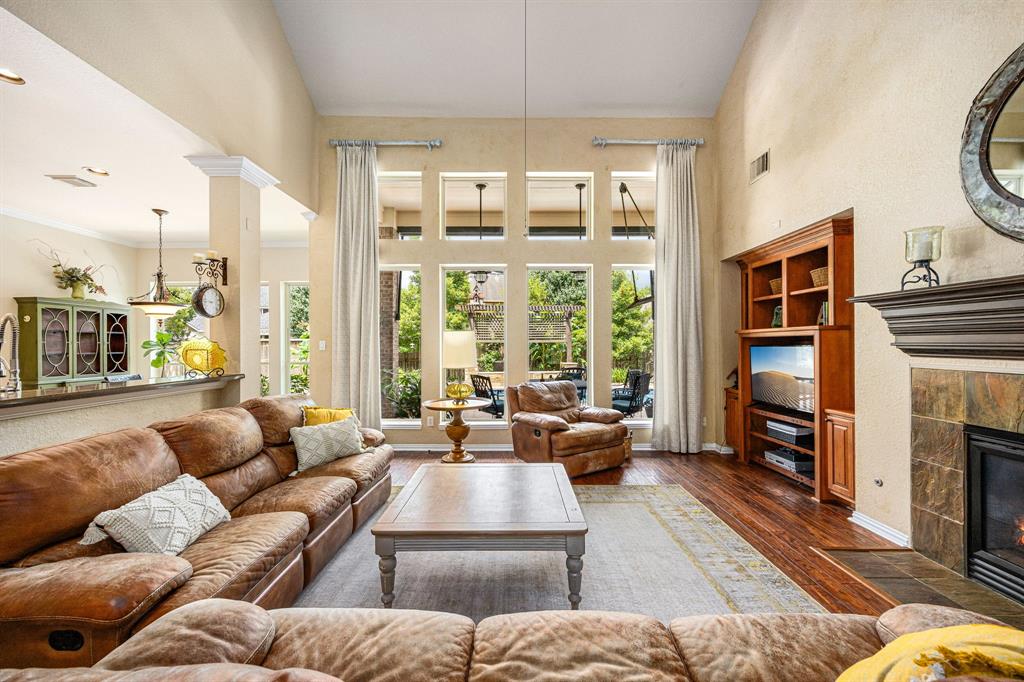 21902 Erincrest Court