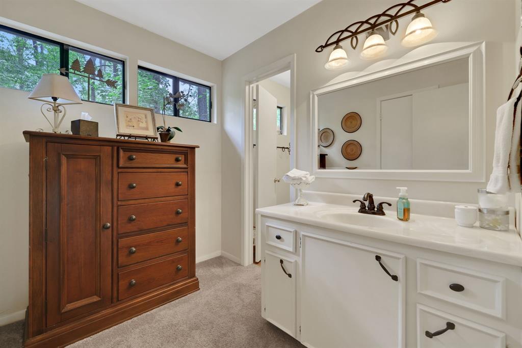 1103 Lakeview Estates Drive, Coldspring, Texas image 26
