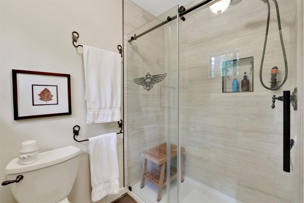 1103 Lakeview Estates Drive, Coldspring, Texas image 27