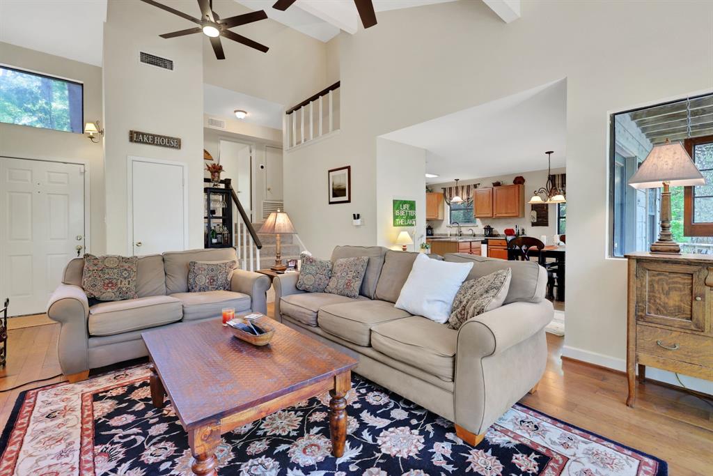 1103 Lakeview Estates Drive, Coldspring, Texas image 9
