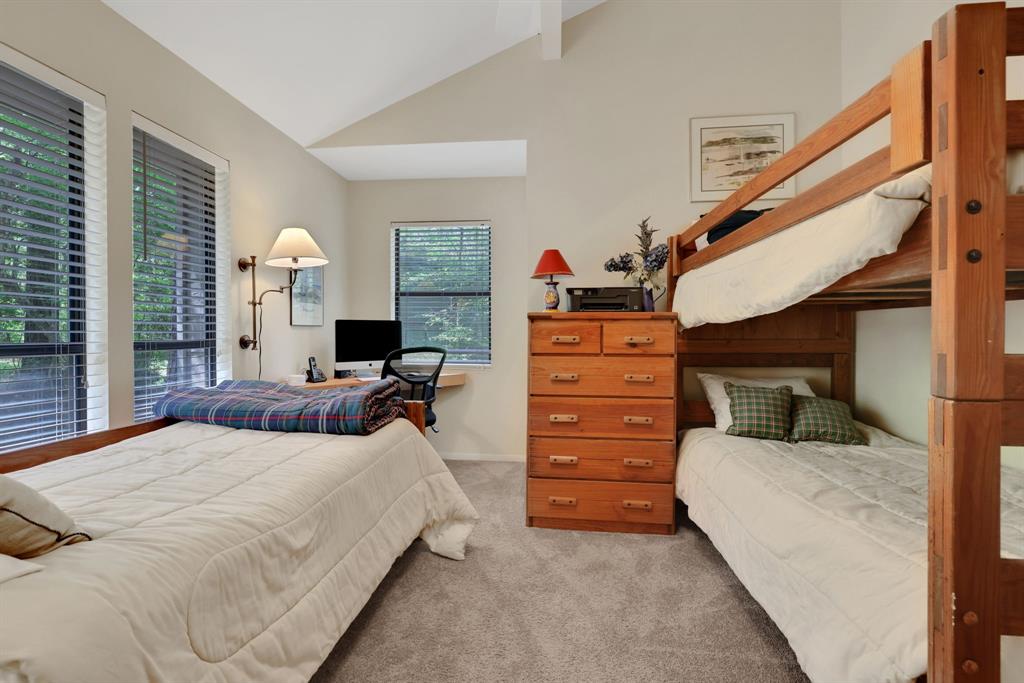 1103 Lakeview Estates Drive, Coldspring, Texas image 21