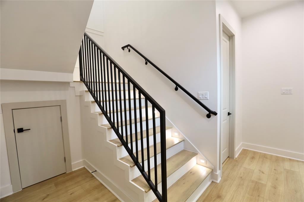 510 E 37th Street, Houston, Texas image 17