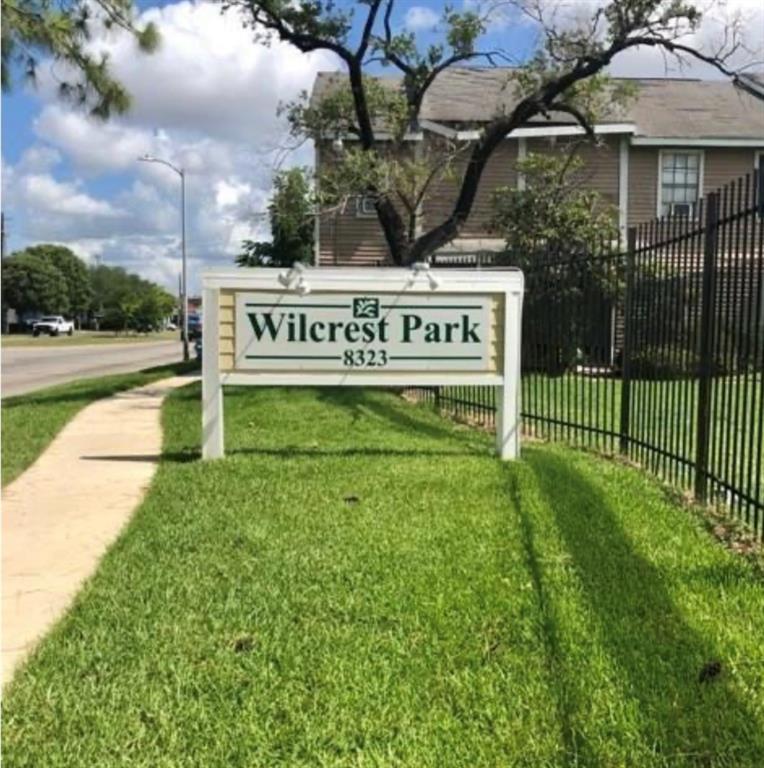 8405 Wilcrest Drive #2010, Houston, Texas image 1