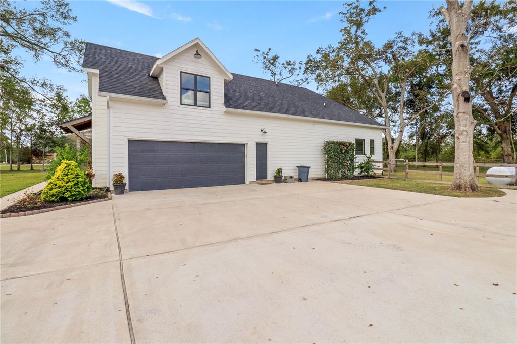 17038 Hamill Drive, Rosharon, Texas image 36