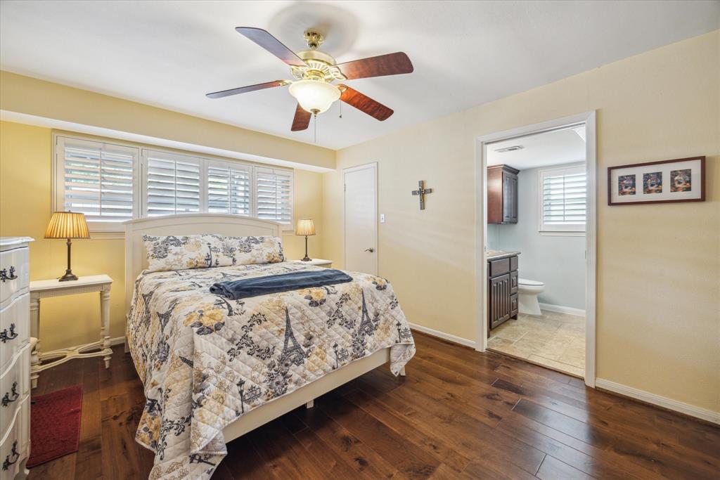 12964 Trail Hollow Drive, Houston, Texas image 21