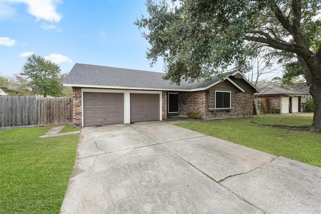 21518 Greenham Drive