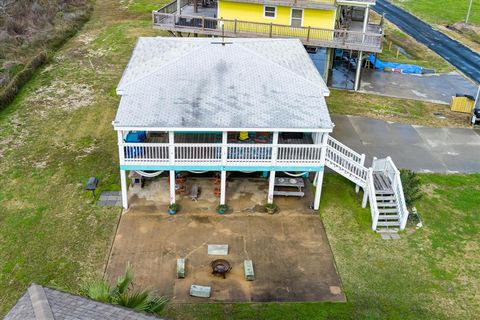 A home in Crystal Beach