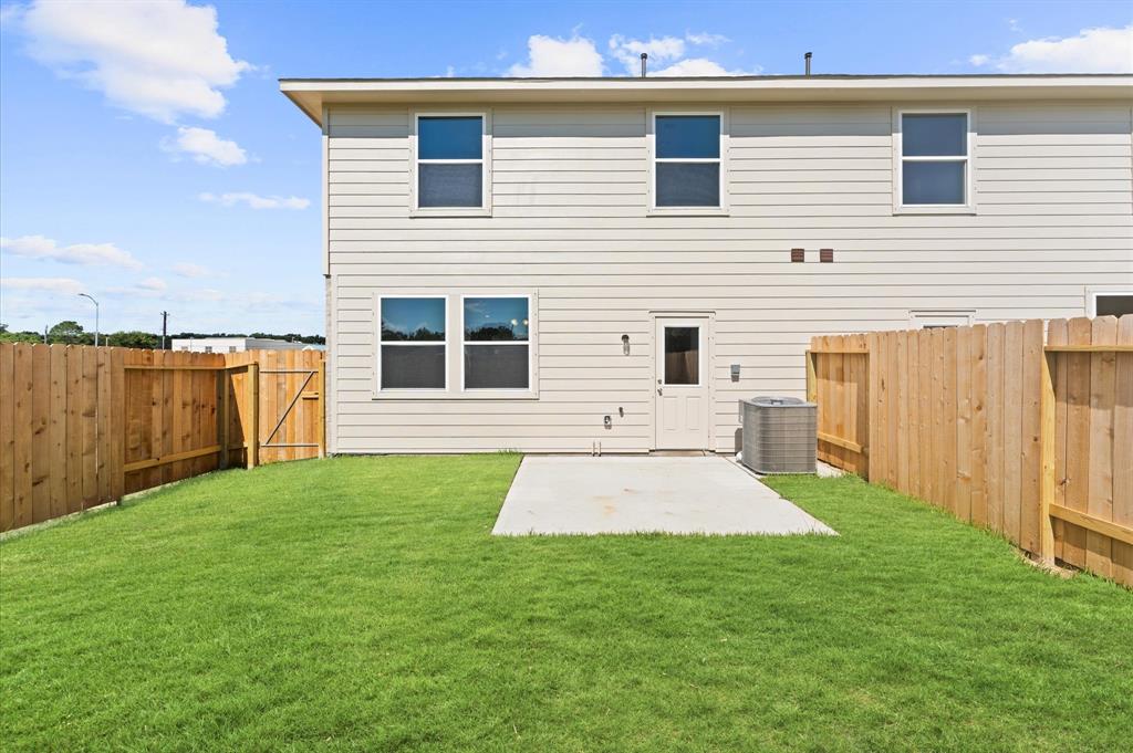1357 Mixander Way, La Porte, Texas image 25