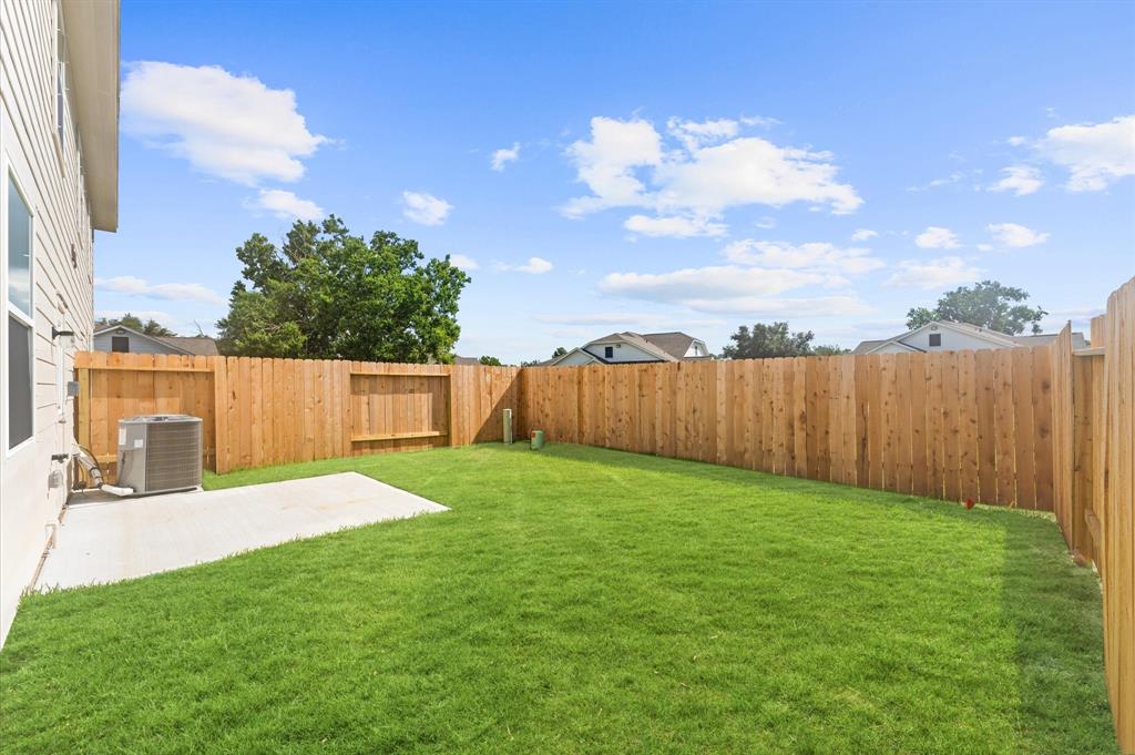 1357 Mixander Way, La Porte, Texas image 23