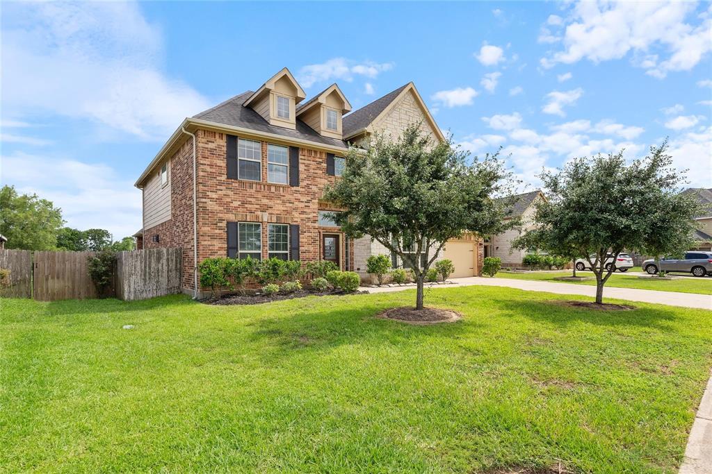 9606 Massanutten Lane, Rosenberg, Texas image 3