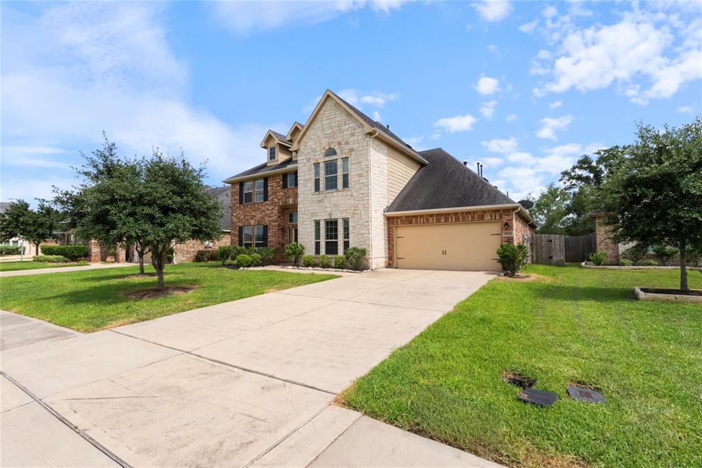 9606 Massanutten Lane, Rosenberg, Texas image 2