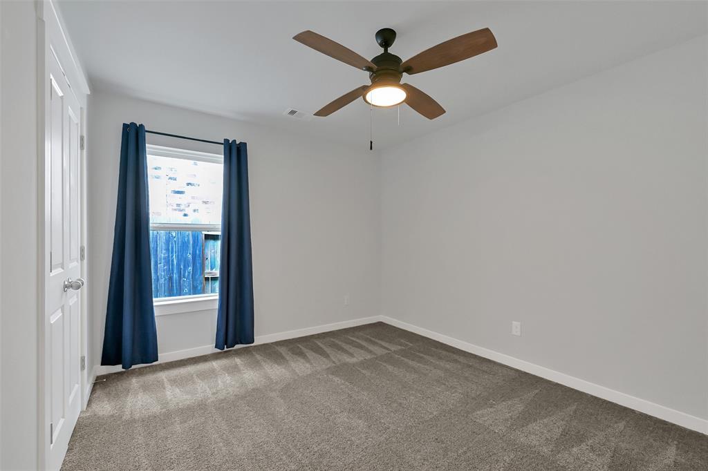 12307 Sabine Point Drive, Humble, Texas image 31