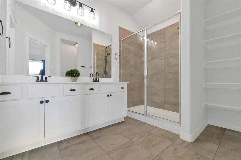 12307 Sabine Point Drive, Humble, Texas image 25
