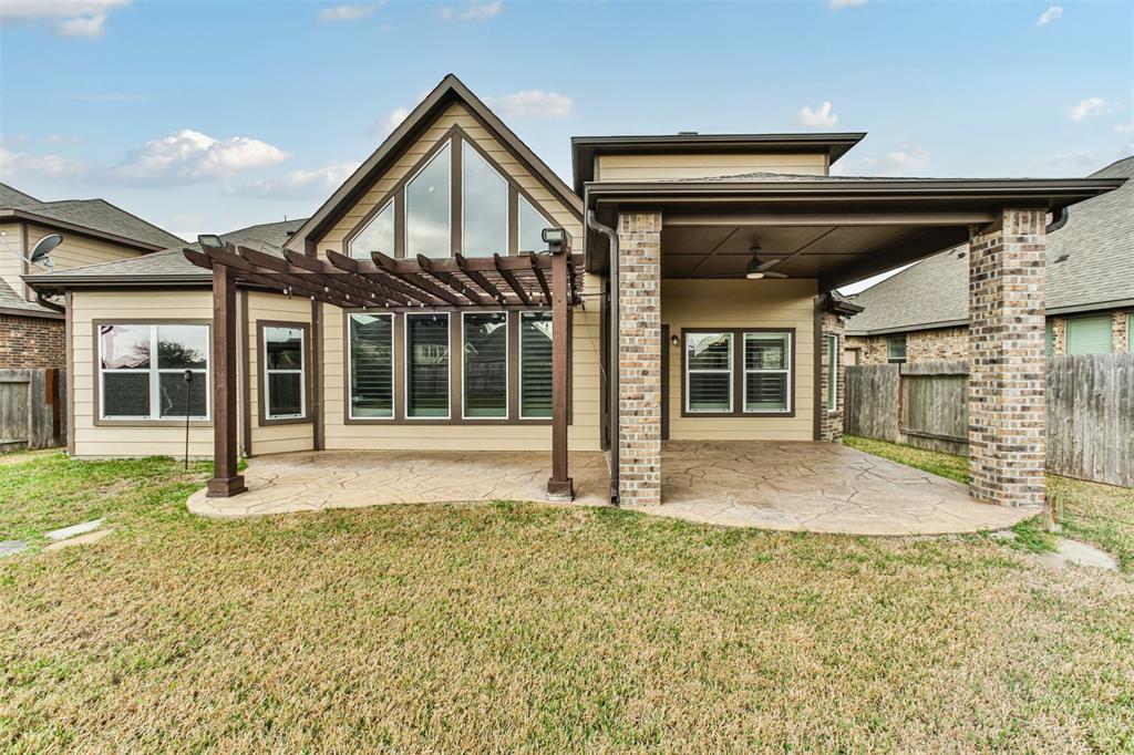 Katy, Texas 77494, United States, 4 Bedrooms Bedrooms, ,4 BathroomsBathrooms,Residential,Active,117352