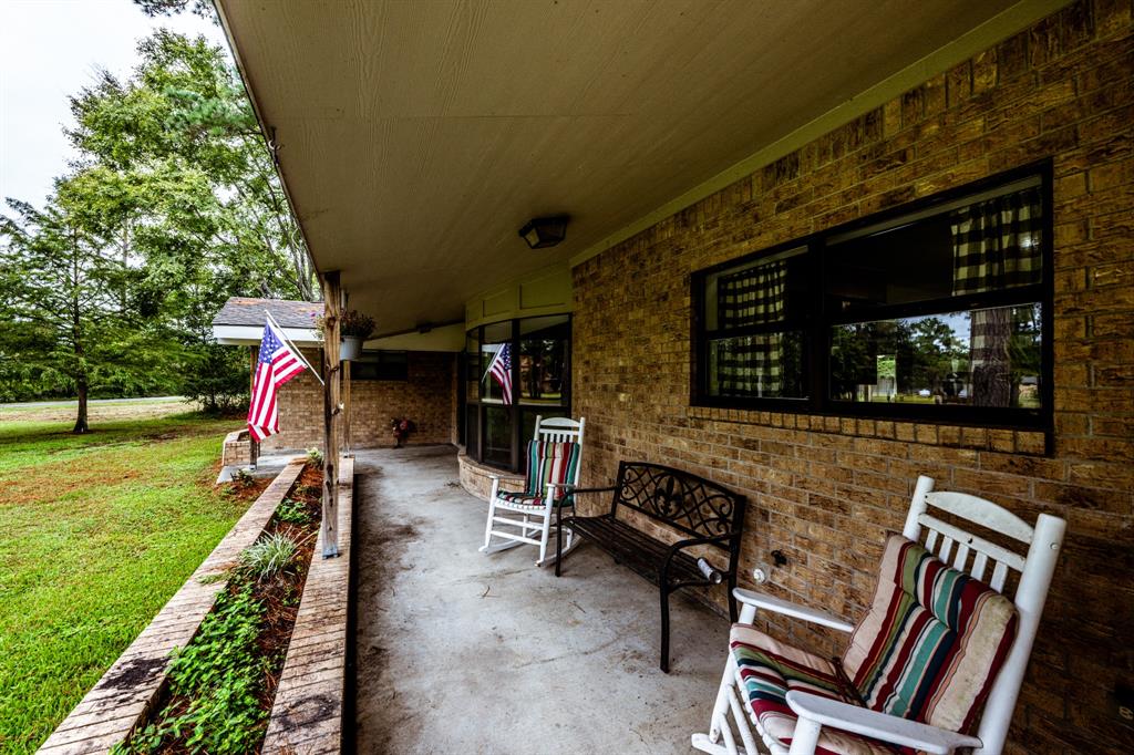 3 Forest Creek Drive, Huntsville, Texas image 5