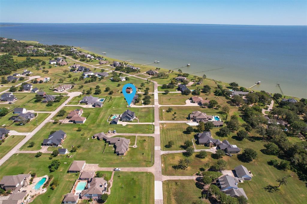 9023 N Point Drive, Beach City, Texas image 42