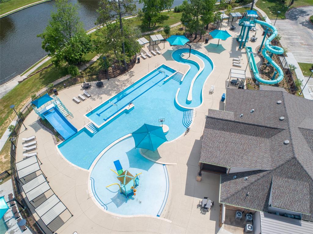 9106 Red Castle Lane, Humble, Texas image 36
