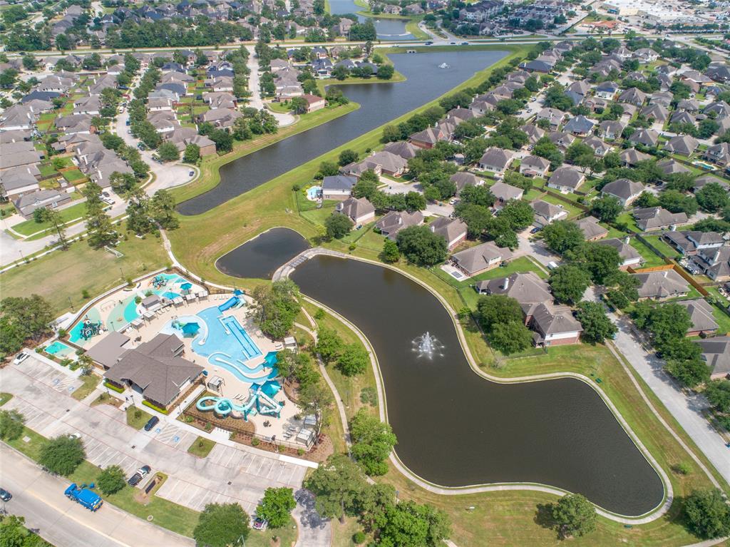 9106 Red Castle Lane, Humble, Texas image 38