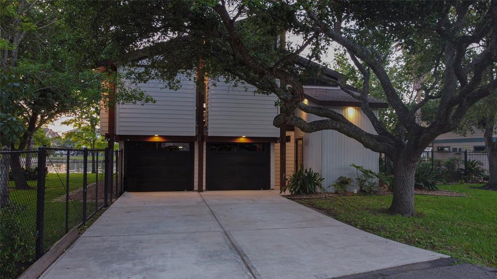 2154 Cove Park Drive, Kemah, Texas image 50