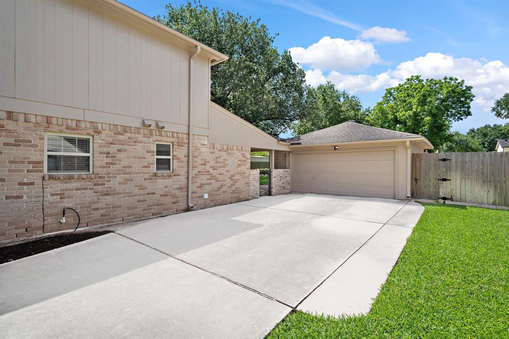 16225 Acapulco Drive, Jersey Village, Texas image 38