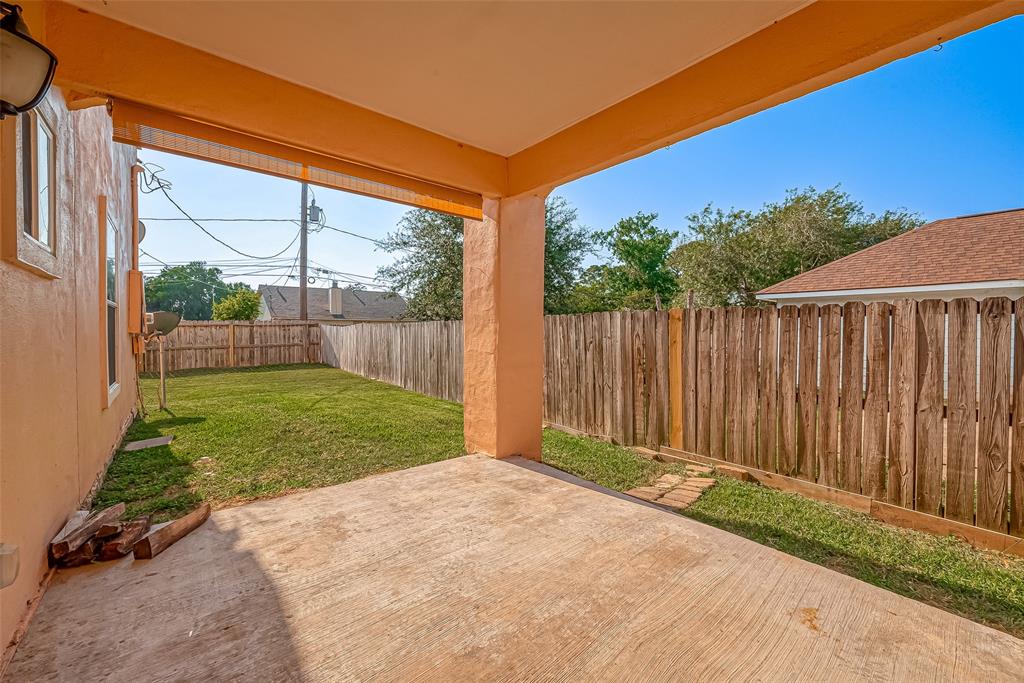 312 S Nugent Street, La Porte, Texas image 18