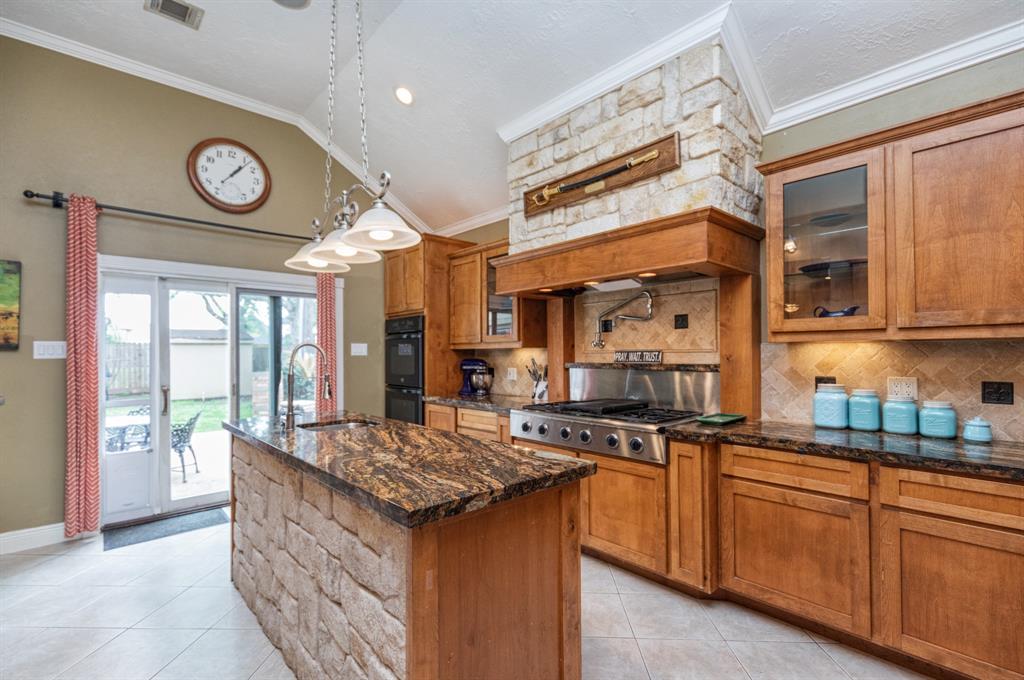 3106 Colonel Court Drive, Richmond, Texas image 13