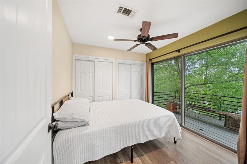 1522 Lakeshore Drive, Kingwood, Texas image 36
