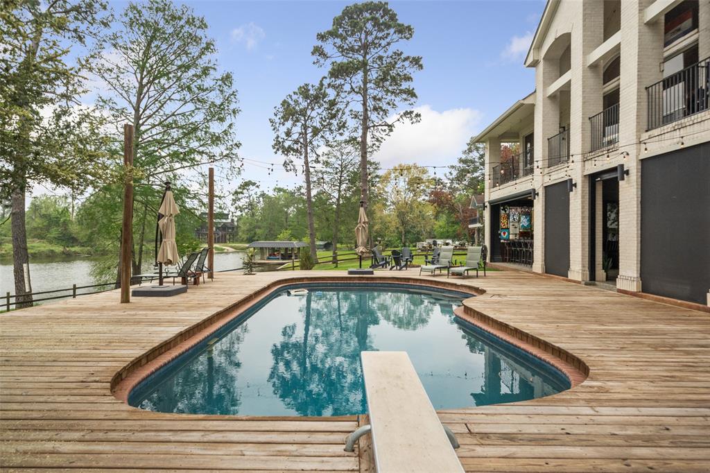 1522 Lakeshore Drive, Kingwood, Texas image 38