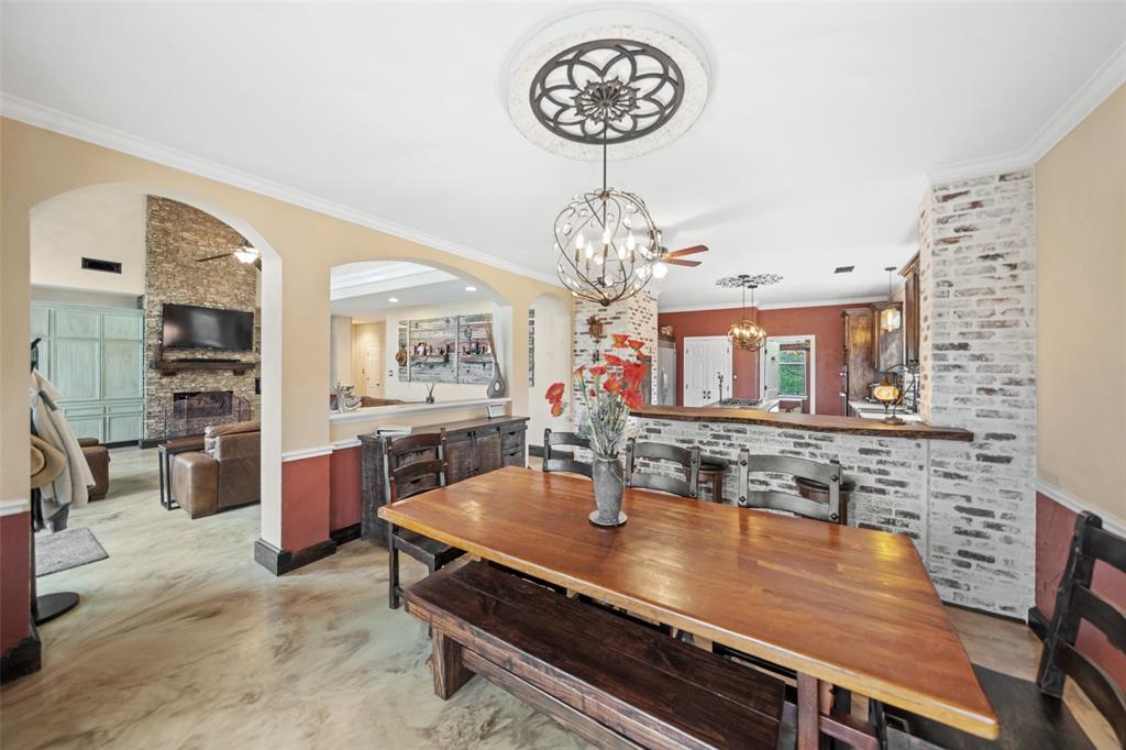 1522 Lakeshore Drive, Kingwood, Texas image 12