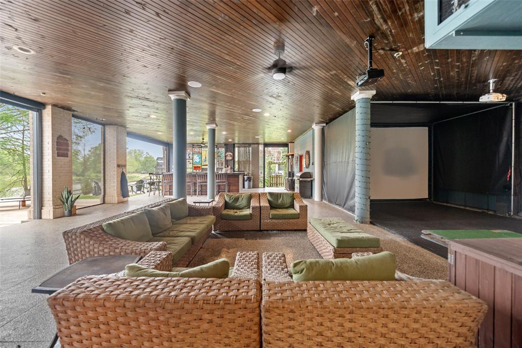 1522 Lakeshore Drive, Kingwood, Texas image 43