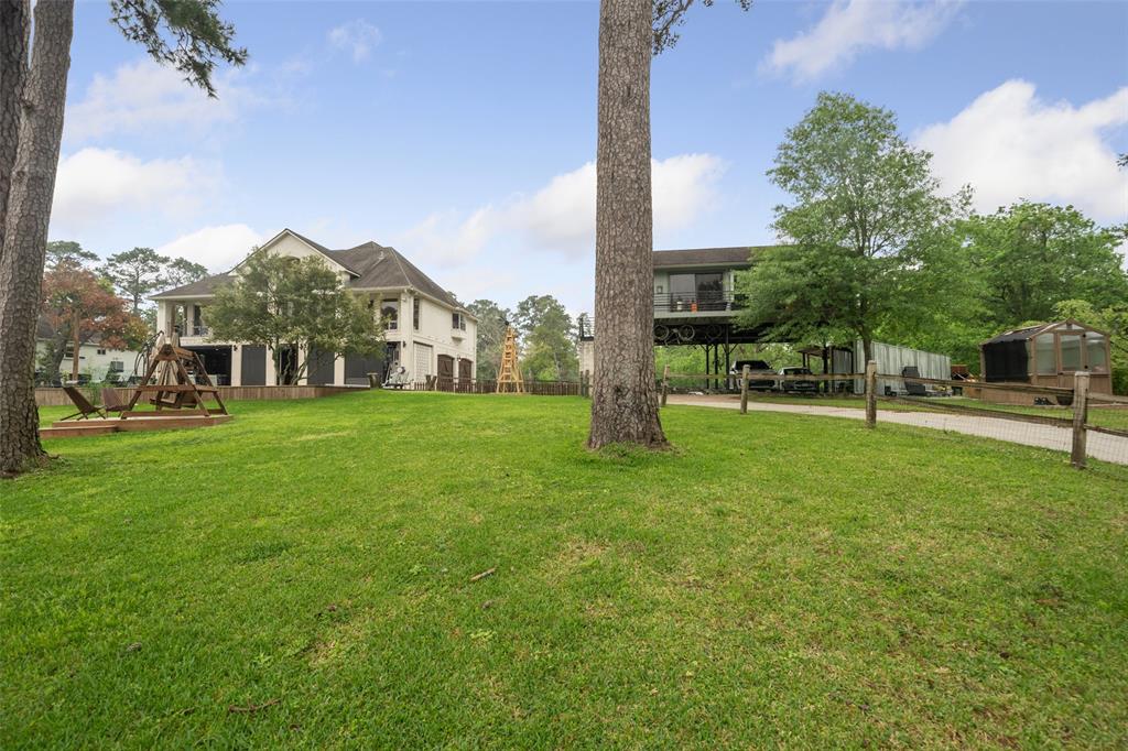 1522 Lakeshore Drive, Kingwood, Texas image 31